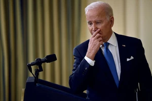 2022 - năm đầy khó khăn với ông Biden và đảng Dân chủ