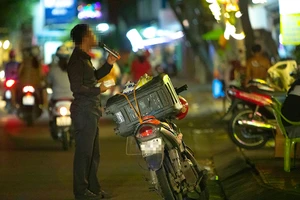 Ô nhiễm tiếng ồn: Chưa đủ lực lượng để xử phạt