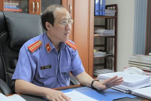 Phó viện trưởng kể chuyện phá án tội phạm nhập cảnh trái phép