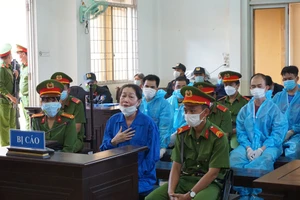 Trùm buôn lậu Mười Tường khai gì trước tòa?