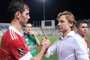 Nga xem xét giải tán đội tuyển