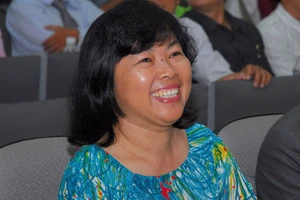 Chuyện chép tay văn bản luật ở thành phố lớn nhất nước