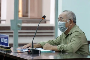 Diễn biến mới vụ công dân kiện chủ tịch tỉnh vì bị từ chối cung cấp thông tin