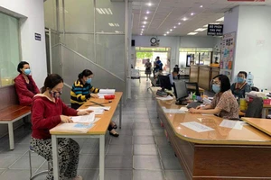 Nên cân nhắc mở rộng đối tượng được công chứng ngoài trụ sở