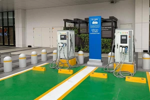 Lên kế hoạch xây dựng hệ thống trạm sạc điện trên quốc lộ
