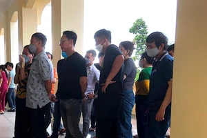 Bữa bánh xèo đau thương và nhiều nước mắt