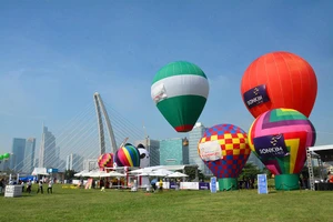 Cuối năm, nhiều địa phương chạy đua kích cầu du lịch