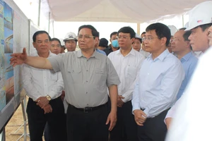 Phấn đấu hoàn thành cầu Rạch Miễu 2 vào tháng 10-2025