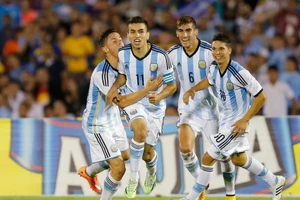 FIFA chưa tước quyền của Indonesia, Argentina và Qatar đã xin đăng cai World Cup U-20