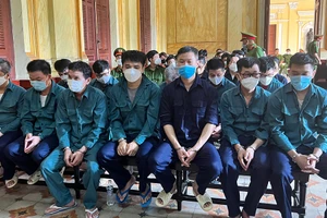 Cựu cảnh sát chống buôn lậu bị đề nghị 16 năm tù về tội buôn lậu