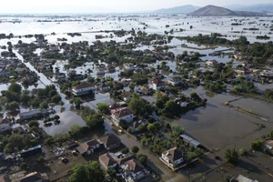 Thời tiết cực đoan, chuyện đã không còn có thể làm lơ