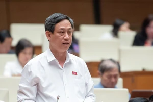 Sửa luật đất đai: Vẫn tranh luận việc thu hồi đất vì lợi ích quốc gia, công cộng