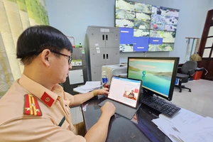 Xử lý nhiều vụ từ đường dây nóng của cảnh sát giao thông