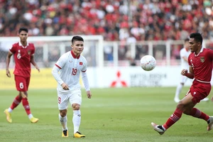 Toan tính của HLV Troussier và thực lực các đối thủ