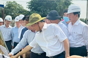 TP.HCM muốn làm nhiều nút giao kết nối cao tốc, vành đai