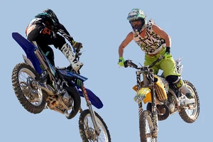 Clip trình diễn mô tô 'bay như chim' ở Sài Gòn