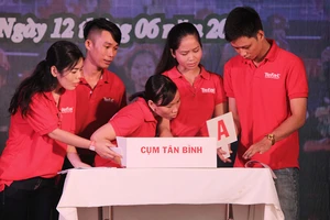 Công nhân 3 khu công nghiệp - khu chế xuất cùng thi đố pháp luật 