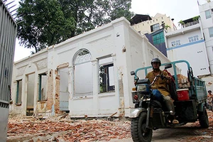 TP.HCM: Thêm một biệt thự cổ hơn 200 tỉ đồng bị đập bỏ