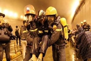 Diễn tập giải cứu 30 người bị tai nạn ở hầm Thủ Thiêm