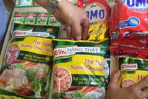Bột giặt, dầu gội, hạt nêm… giả như thật