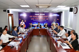 Hình ảnh buổi tọa đàm "Xây dựng khung pháp lý cho tiền kỹ thuật số"