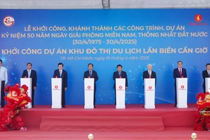 Chùm ảnh: Phó Thủ tướng Nguyễn Chí Dũng dự khởi công khu đô thị du lịch lấn biển Cần Giờ