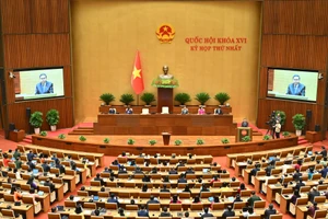 Trực tiếp: Thủ tướng Chính phủ tuyên thệ nhậm chức