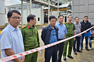 Phó Chủ tịch tỉnh Lâm Đồng kiểm tra hiện trường vụ nổ bồn chứa a xít khiến 2 công nhân tử vong