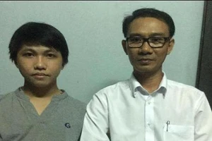 ‘Vụ cướp giật bánh mì’: Một bị can vừa được tại ngoại