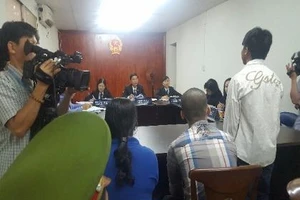 Hai thiếu niên cướp​ giật bánh mì được xử phúc thẩm... thân thiện