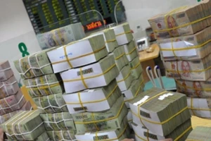 Ngân hàng nói giải ngân 5 tỉ, khách hàng bảo chưa nhận