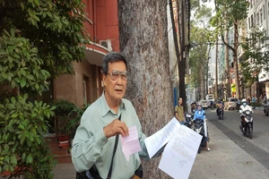TP.HCM: Một công dân họp báo bất thành