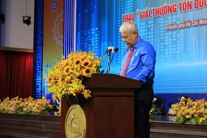 Trao Giải thưởng Tôn Đức Thắng cho 15 cá nhân 