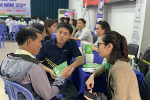 Xu hướng tuyển dụng lao động cũ để giải quyết công việc cuối năm