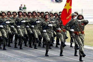 Video: Diễu binh, diễu hành kỷ niệm 70 năm Chiến thắng Điện Biên Phủ