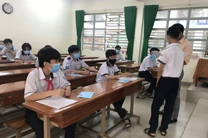 Thư gửi em bé có mẹ nhiễm COVID-19 vào đề tuyển sinh lớp 10