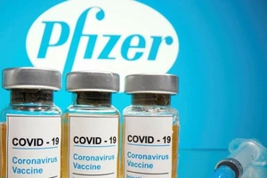 Vaccine của Pfizer và AstraZeneca ngăn Delta không thua ngăn Alpha