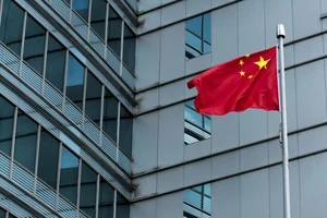 TQ đáp trả việc ông Biden cung cấp 'nơi trú ẩn an toàn' cho cư dân Hong Kong