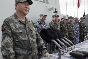 Cuộc khẩu chiến giữa quan chức không quân Mỹ và Trung Quốc