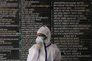 Từng là tâm dịch COVID-19 thế giới, vì sao tỉ lệ tử vong ở Ấn Độ vẫn khá thấp?