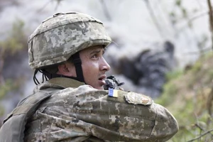 Từ chuyện từ bỏ vũ khí hạt nhân đến khủng hoảng Ukraine: Thế giới học được gì?