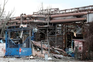 Chiến sự đến lúc này: Nga tiếp tục ra tối hậu thư thứ 2 ở Mariupol