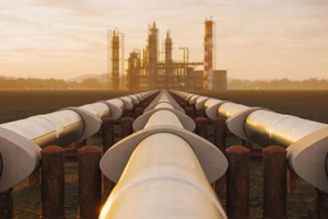 Giữa xung đột Ukraine, khí đốt Nga đến châu Âu bằng đường nào?