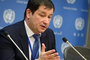 Hội đồng Bảo an họp về khủng hoảng Ukraine, Moscow và Kiev tranh cãi nảy lửa