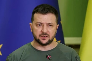 Nóng Nga-Ukraine 15-8: Ông Zelensky ra tuyên bố rắn nhằm vào lính Nga bắn phá nhà máy Zaporizhzhia
