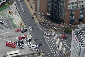 Chánh Văn phòng nội các Nhật xác nhận cựu Thủ tướng Abe bị bắn, tình trạng chưa được xác định