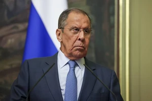 Ông Lavrov: Nga sẽ không đuổi theo phương Tây để ‘xin’ đàm phán 