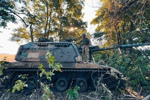 Chuyên gia đặt câu hỏi về lý do quân Nga rút khỏi một số vùng ở Kharkiv