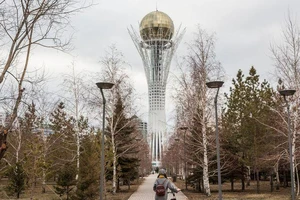 Sau 3 năm, thủ đô của Kazakhstan trở về tên gọi cũ 