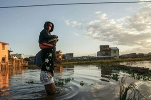 Bão nhiệt đới Ana đã khiến 58 người thiệt mạng và ảnh hưởng đến ít nhất 131.000 người khác ở Madagascar vào tháng 8. Ảnh: AFP